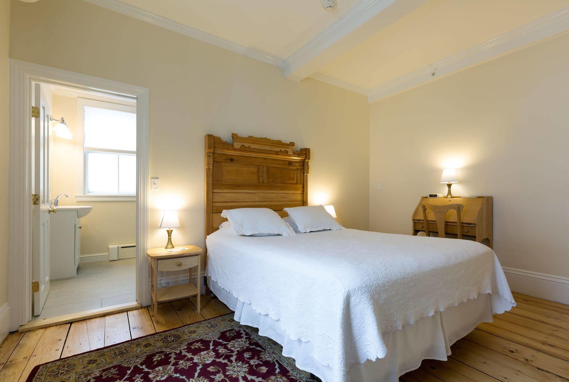 Inn The 3*